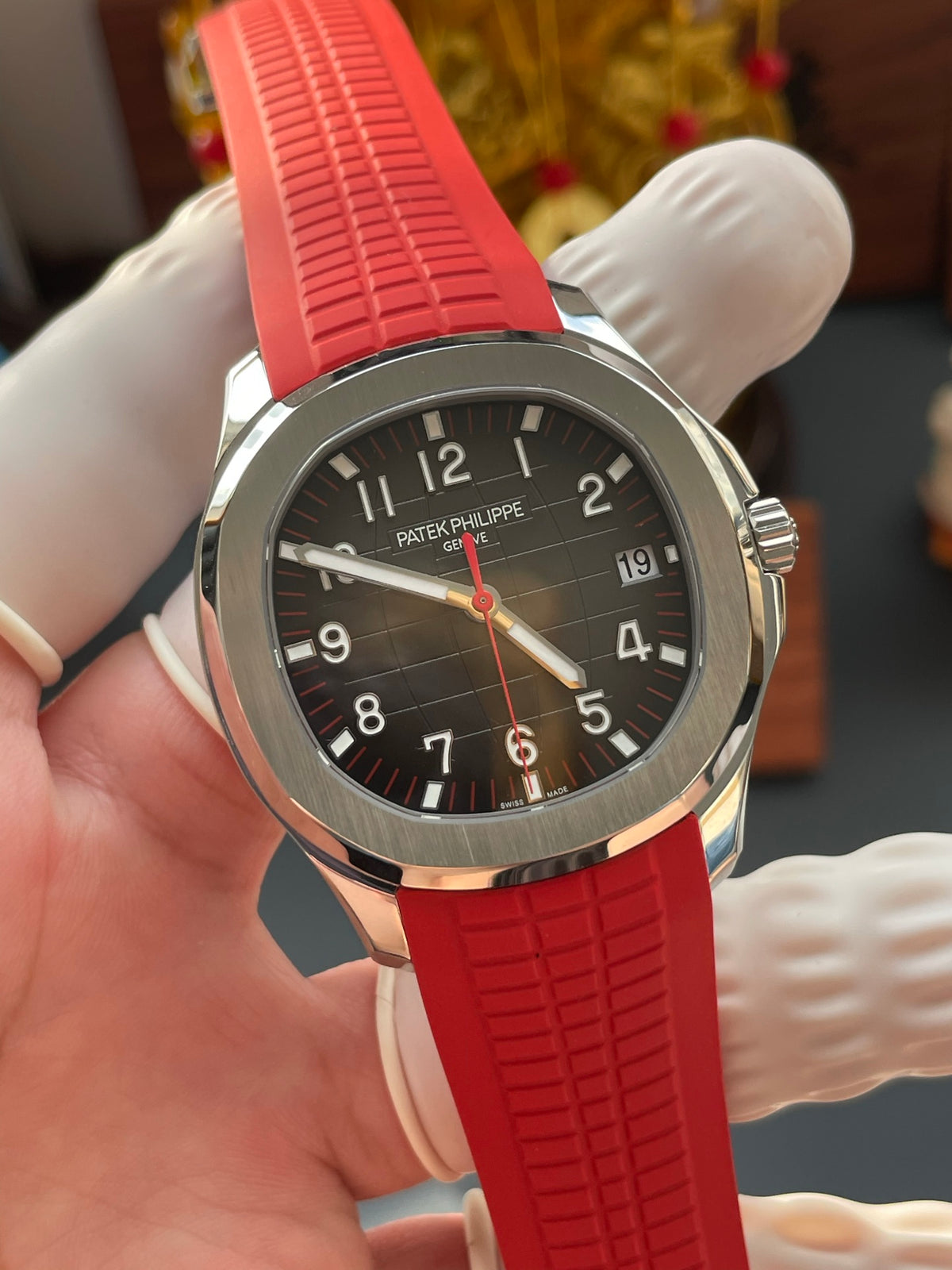 Aquanaut 5167A-001 Stainless Steel Singapore Edition