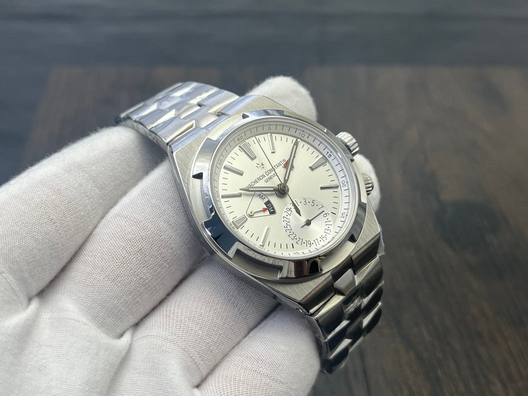 VC 7920V/210A-B333 Silver Dial Stainless Steel Bracelet