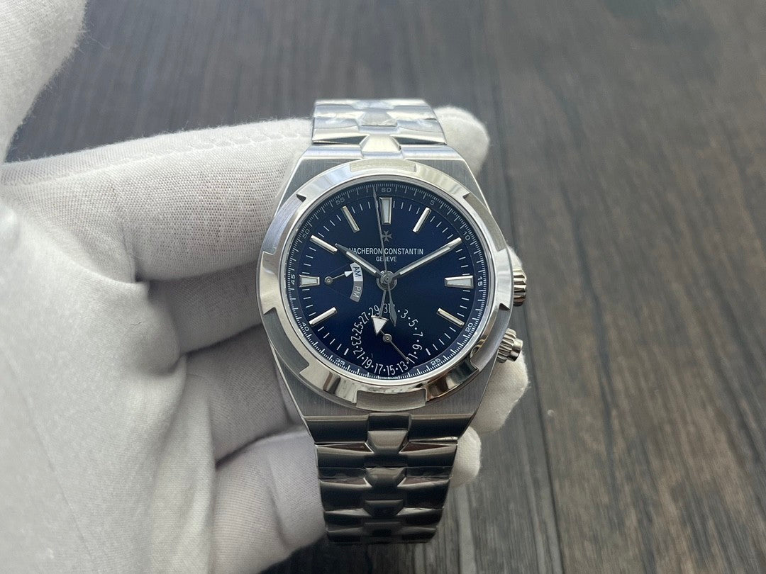 VC 7900V/110A-B334 Blue Dial Stainless Steel Bracelet