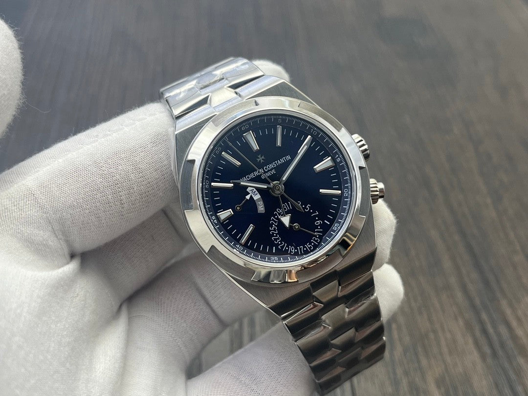 VC 7900V/110A-B334 Blue Dial Stainless Steel Bracelet