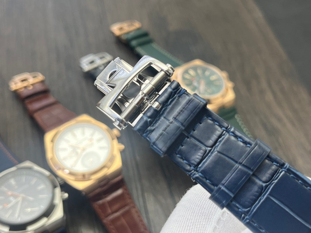 VC 7900V/000A-B334 Blue Dial Stainless Steel Blue Leather