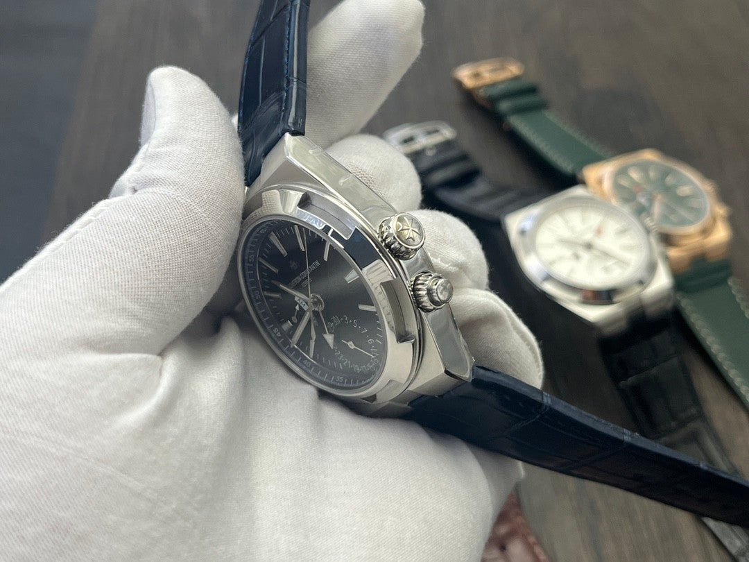 VC 7900V/000A-B334 Blue Dial Stainless Steel Blue Leather