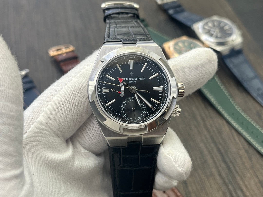 VC 7900V/110A-B546 Black Dial Stainless Steel