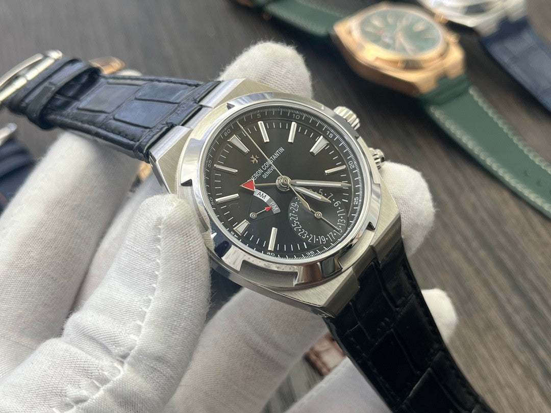 VC 7900V/110A-B546 Black Dial Stainless Steel