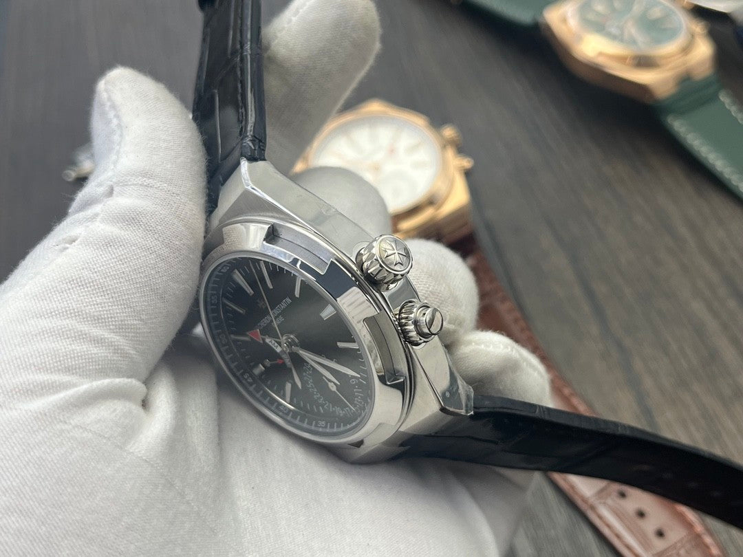 VC 7900V/110A-B546 Black Dial Stainless Steel