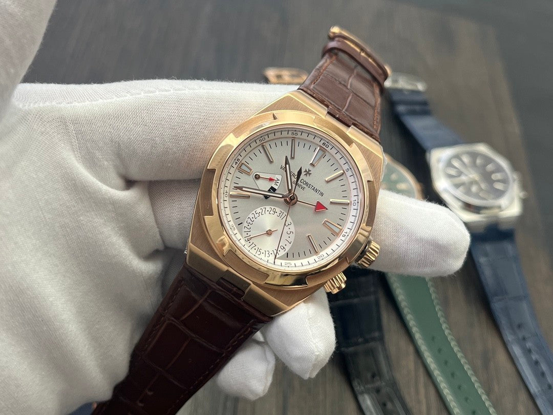 VC 7900V/000R-B336 Silver Dial 18K Gold Plated