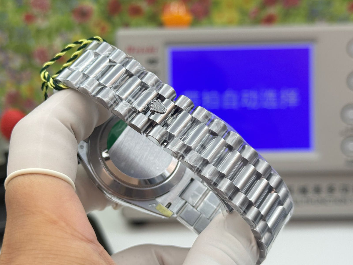 Day-Date 228239 White Gold Plated Blue Dial