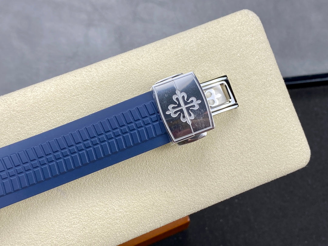 Aquanaut 5168G-001 Blue 18k White Gold Plated 42mm