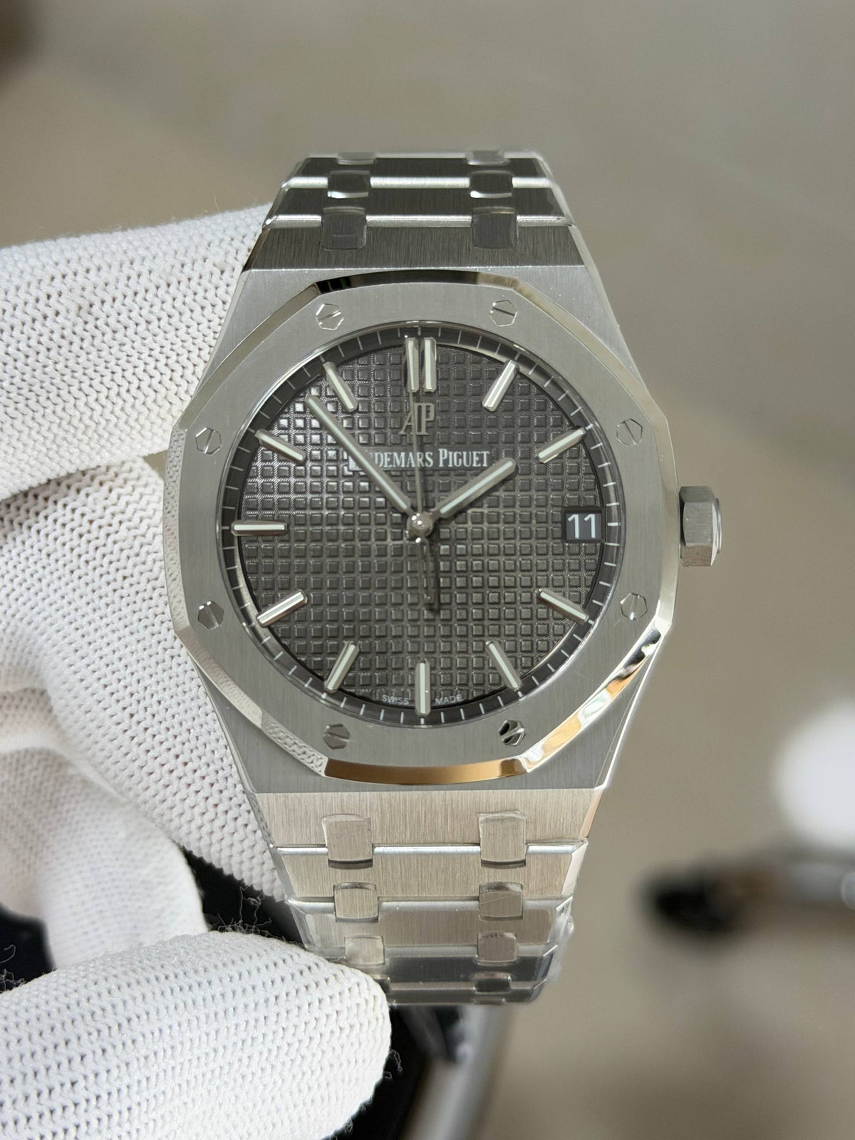 AP RO Grey Dial Stainless Steel 15500ST.OO.1220ST.04 41mm