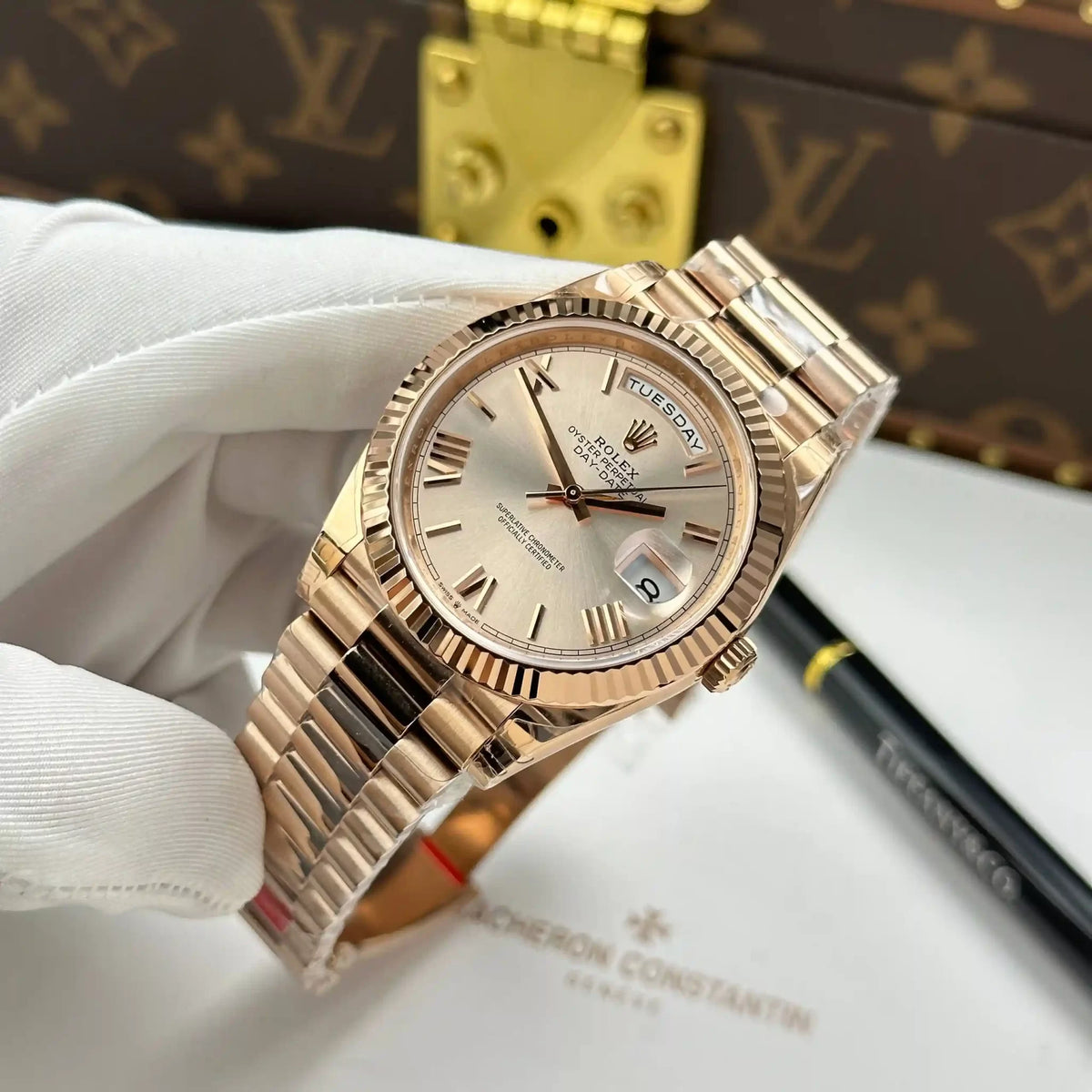 Day-Date 228235 Rose Gold Champagne Dial