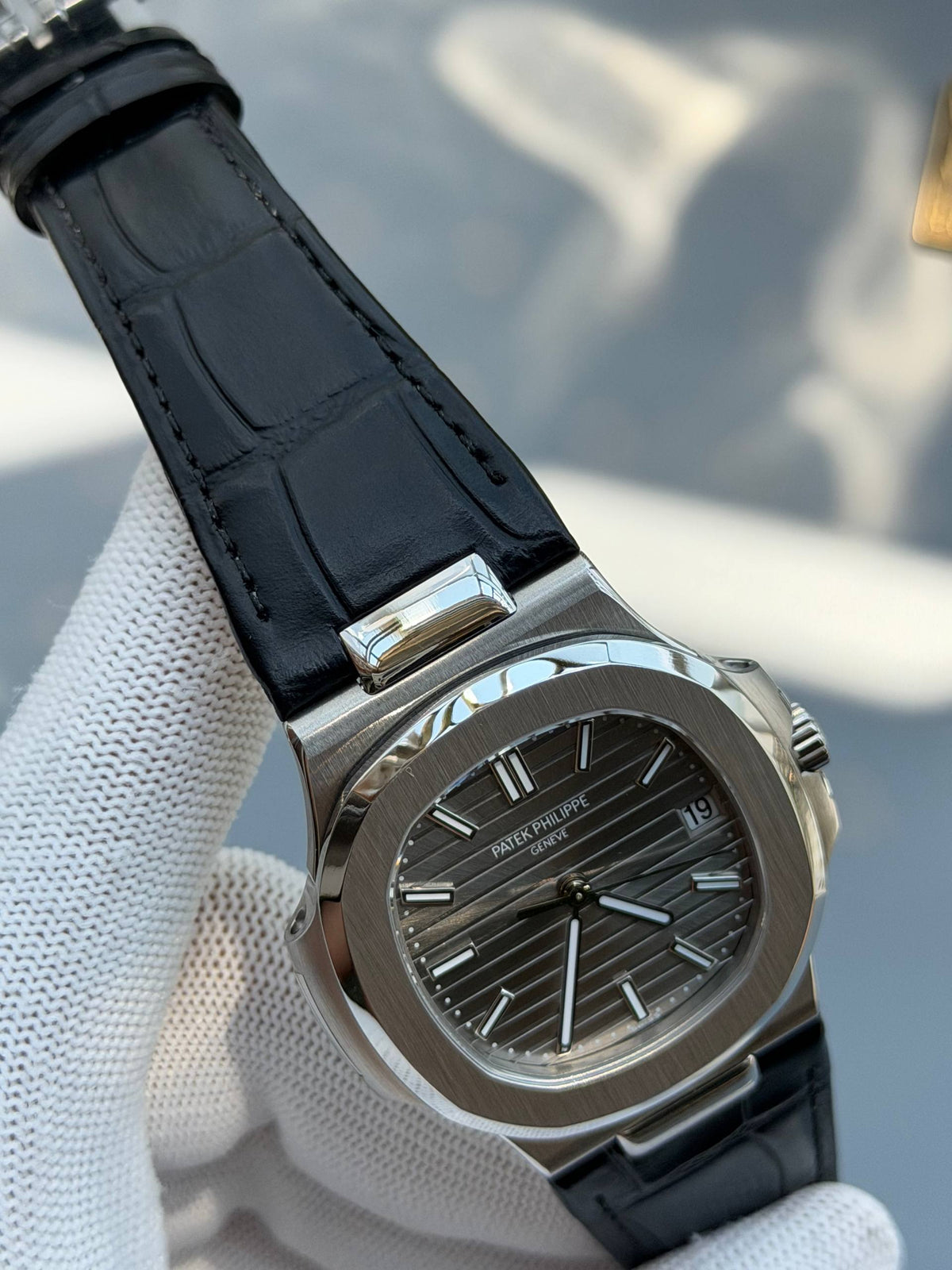 Nautilus 5711 WG Gray