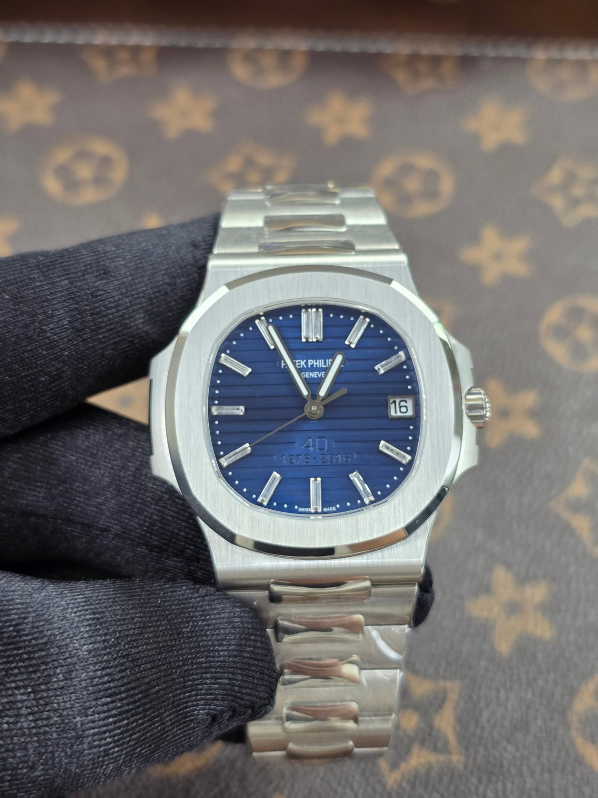 CW 5711/1P 40th Anniversary Edition Platinum 950