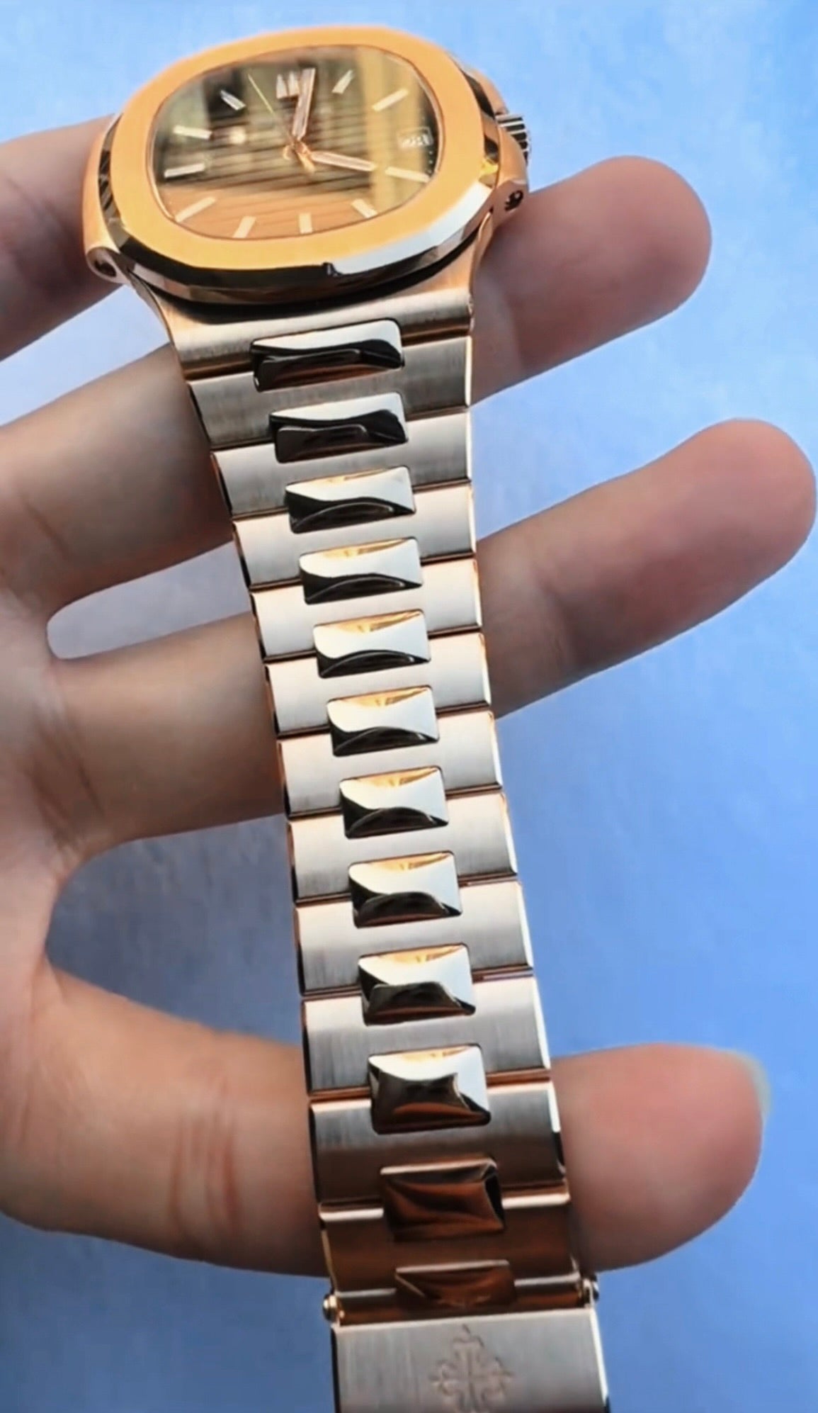 Custom Workshop Nautilus 5711/1R 18K Rose Gold