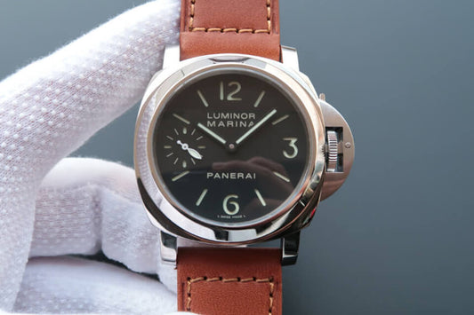 Luminor PAM0111