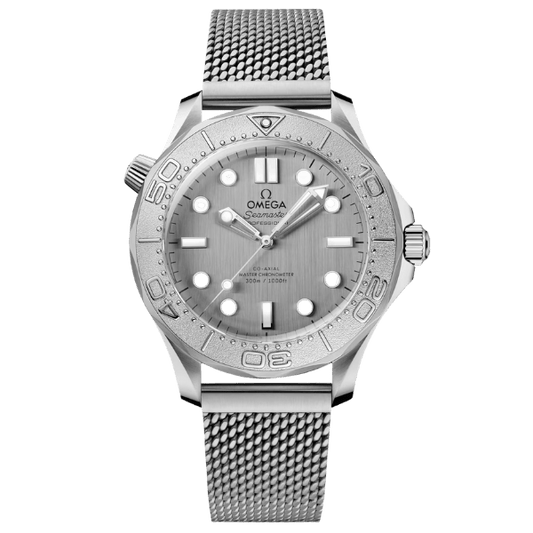 Seamaster Diver 300M “James Bond 007” 210.32.42.20.06.002 42MM