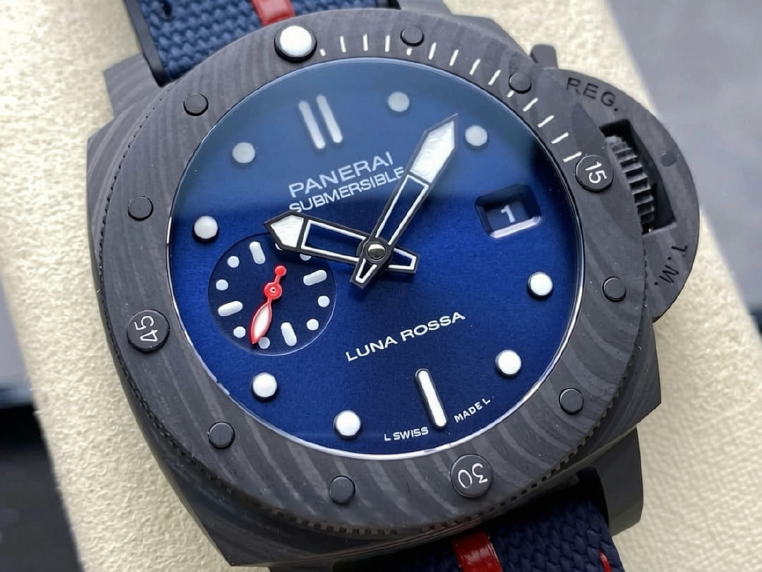 Submersible Luna Rossa Carbotech PAM01563