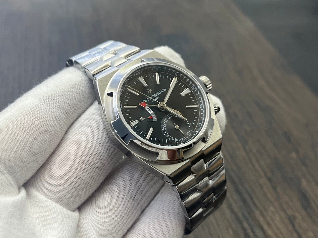 VC 7920V/210A-B546 Black Dial Stainless Steel Bracelet