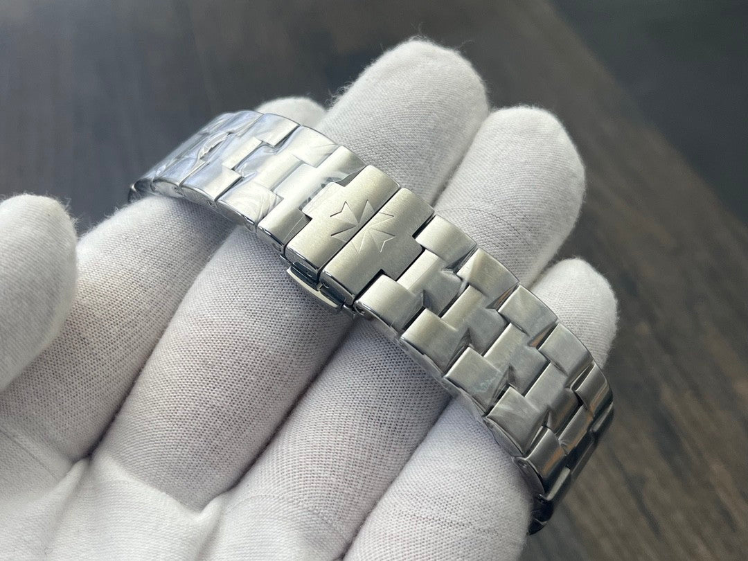 VC 7920V/210A-B546 Black Dial Stainless Steel Bracelet
