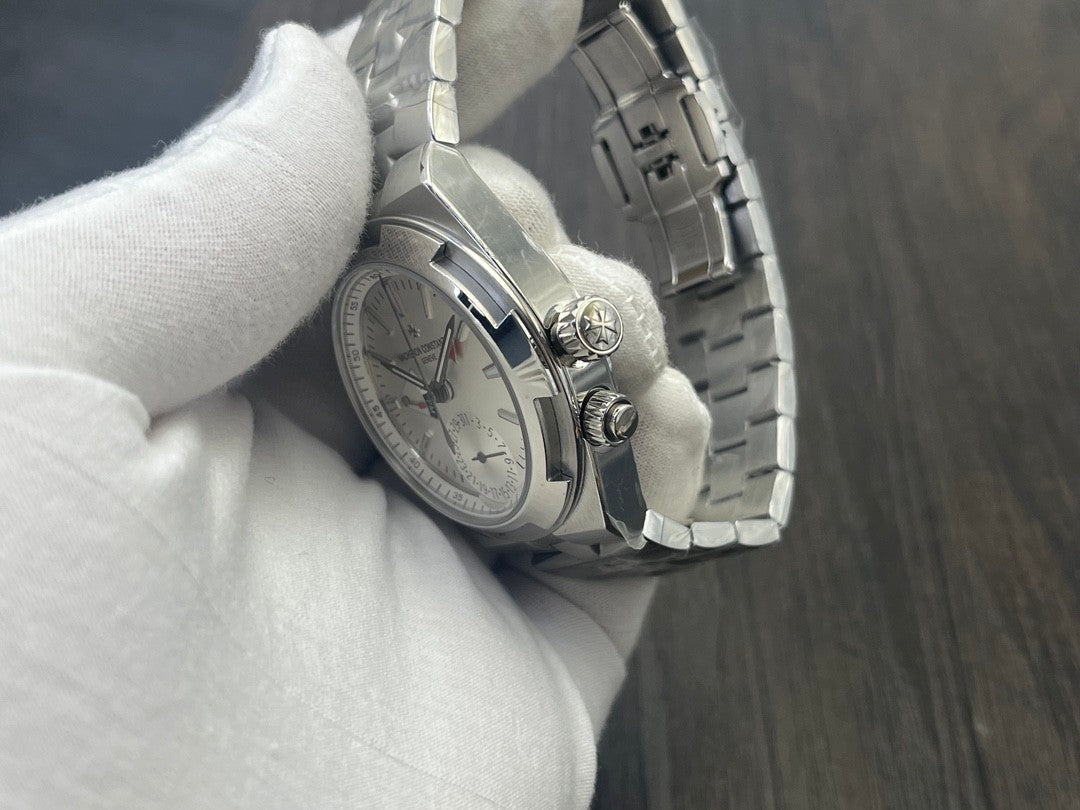 VC 7920V/210A-B333 Silver Dial Stainless Steel Bracelet