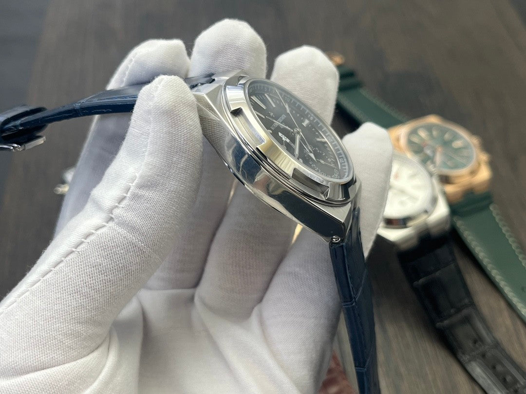 VC 7900V/000A-B334 Blue Dial Stainless Steel Blue Leather