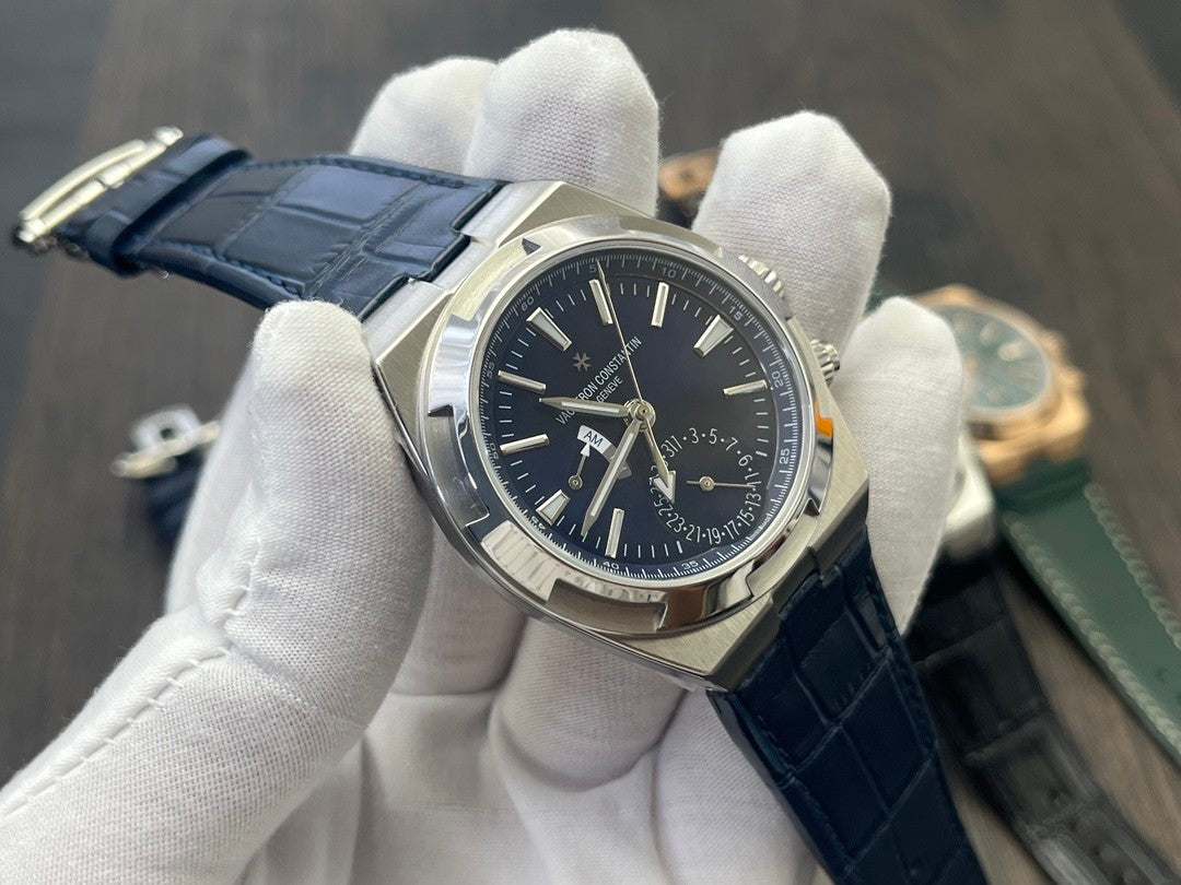 VC 7900V/000A-B334 Blue Dial Stainless Steel Blue Leather