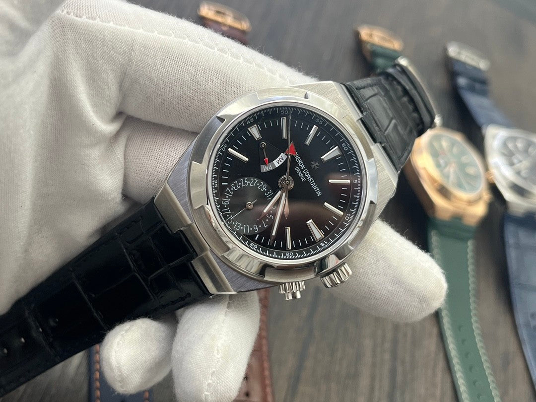 VC 7900V/110A-B546 Black Dial Stainless Steel