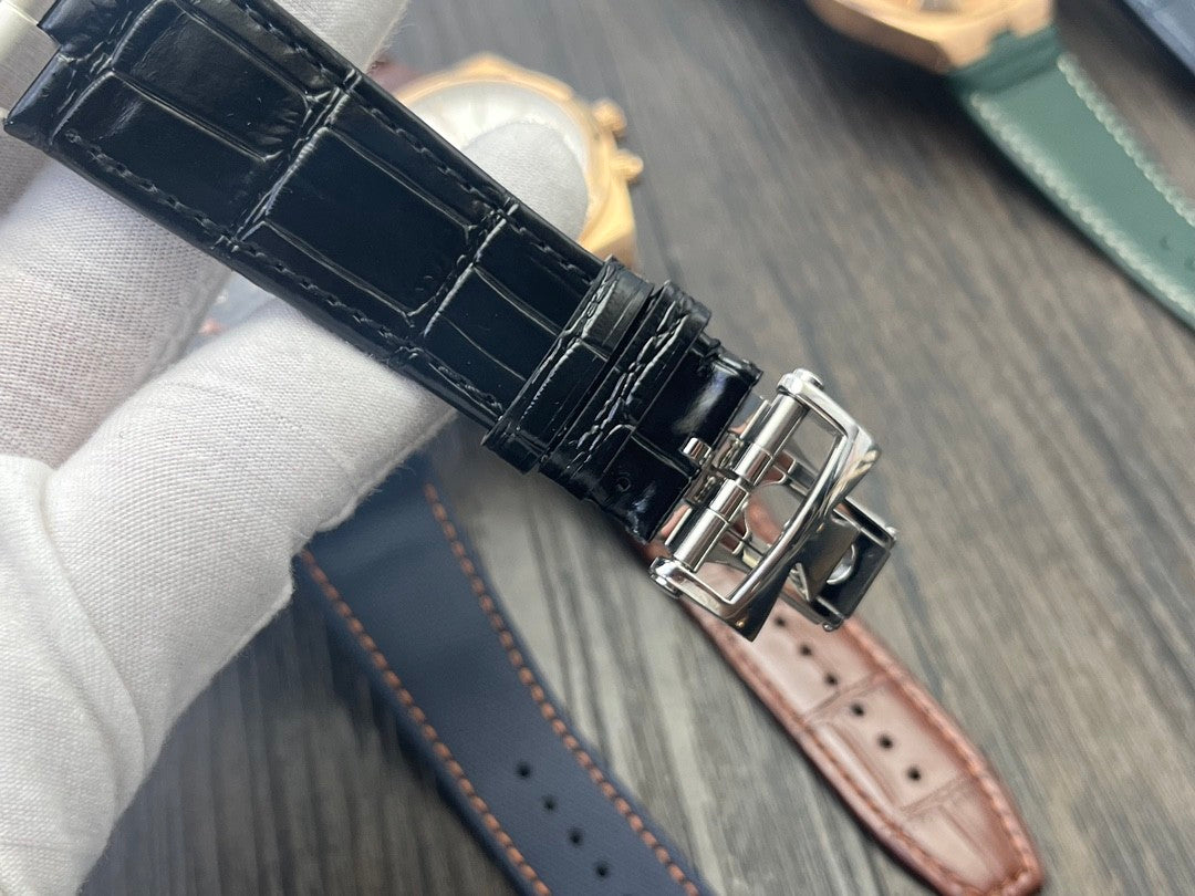 VC 7900V/110A-B546 Black Dial Stainless Steel