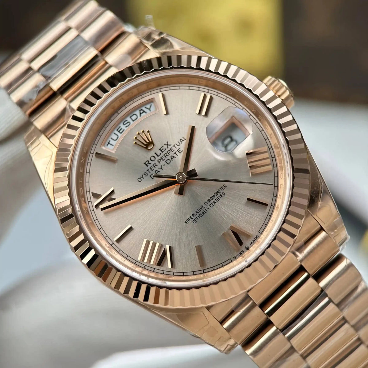 Day-Date 228235 Rose Gold Champagne Dial