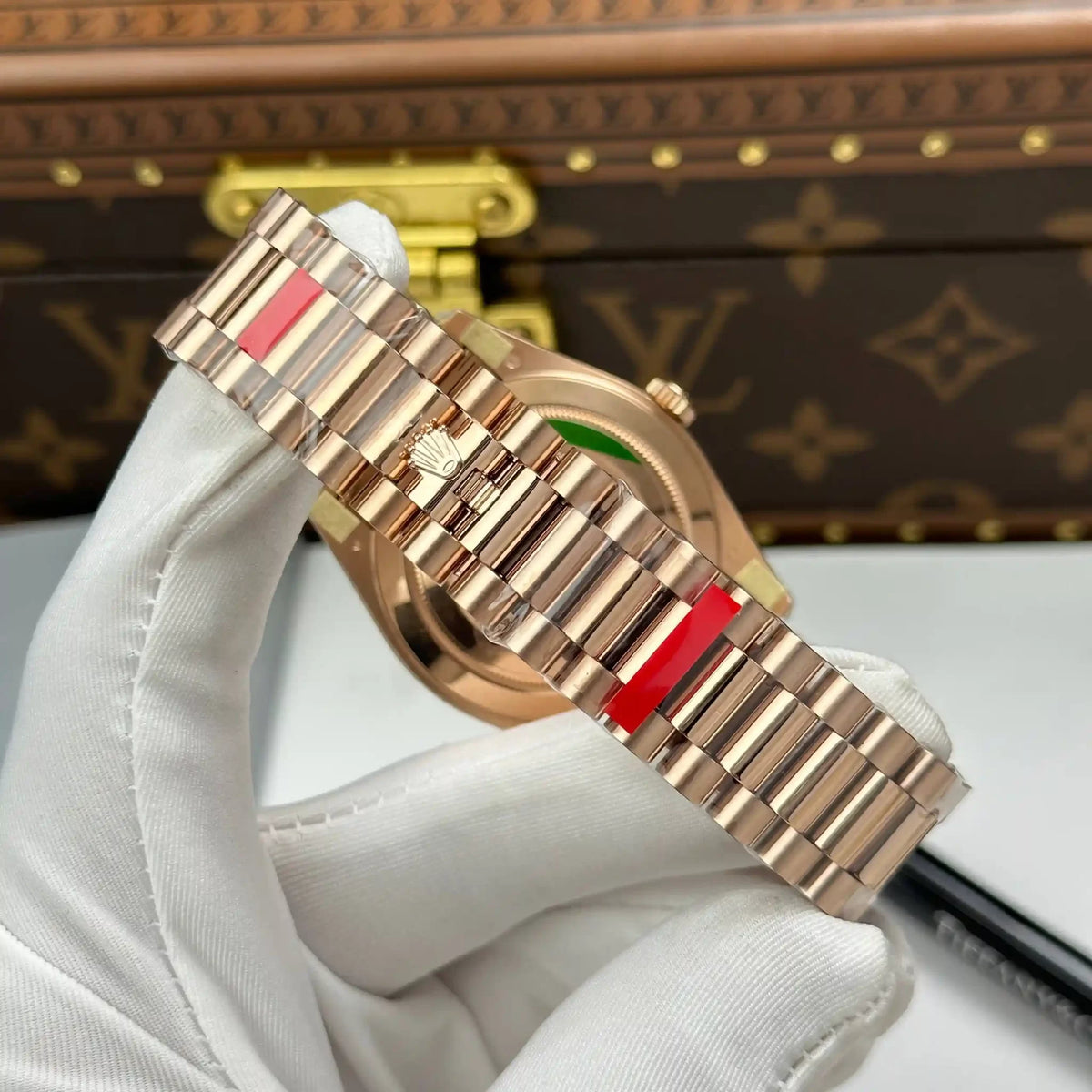 Day-Date 228235 Rose Gold Champagne Dial